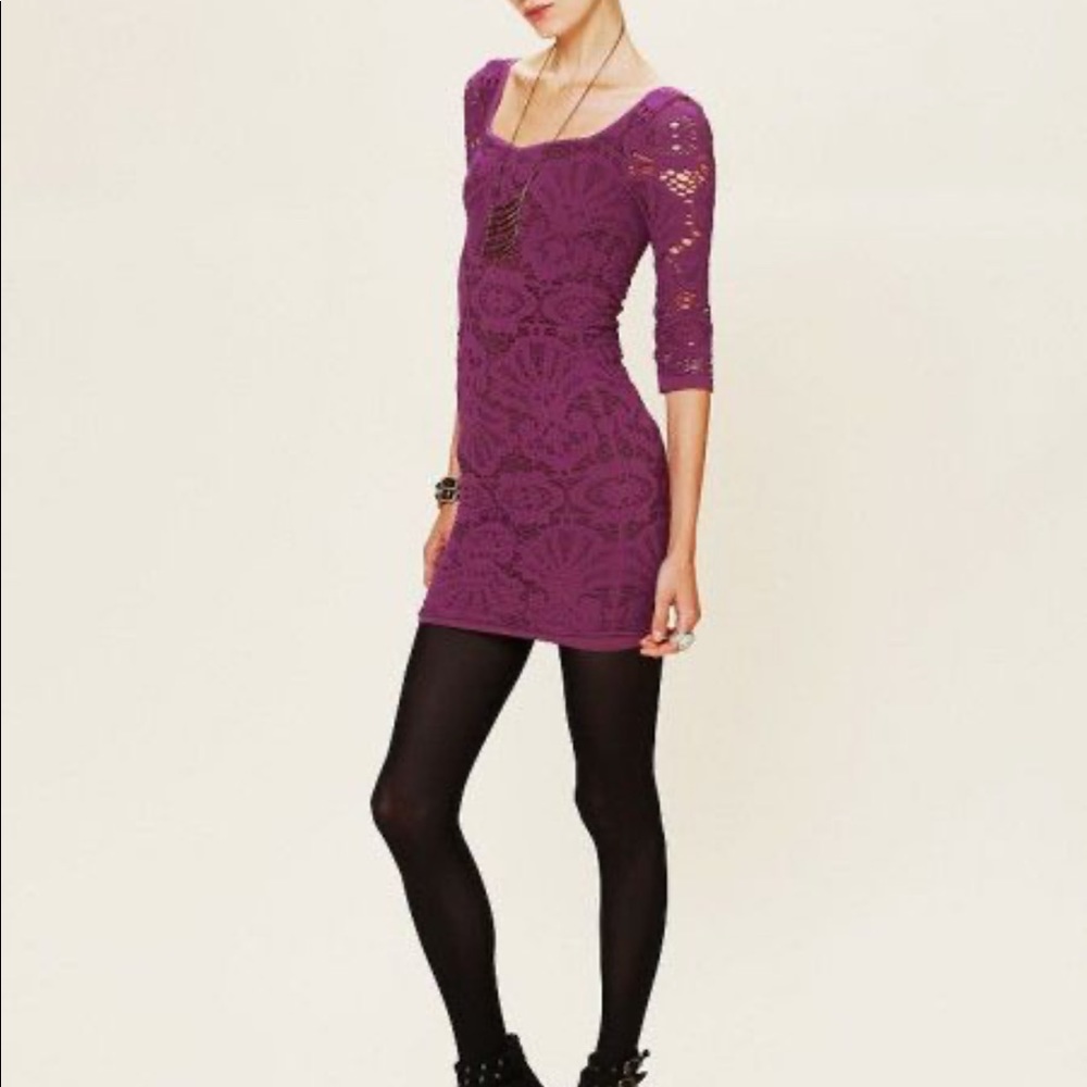 INTIMATELY FREE PEOPLE MEDALLION SLIP